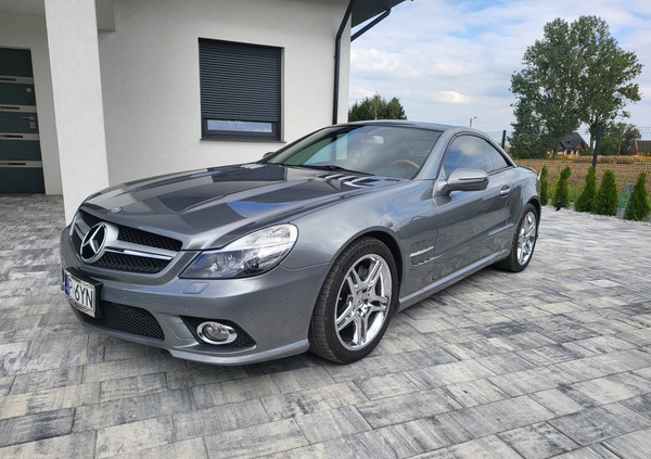 Mercedes-Benz SL cena 138000 przebieg: 139000, rok produkcji 2011 z Kcynia małe 121